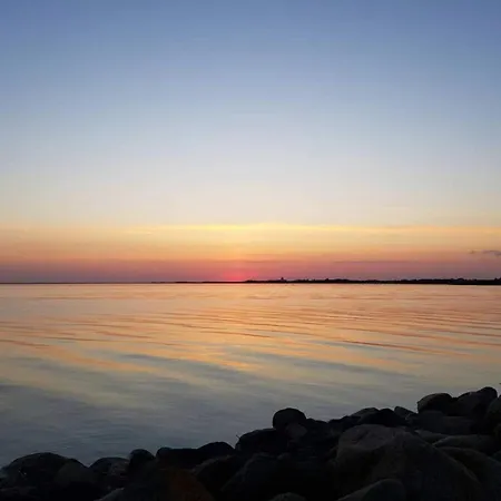 Dom wakacyjny Near Town Square