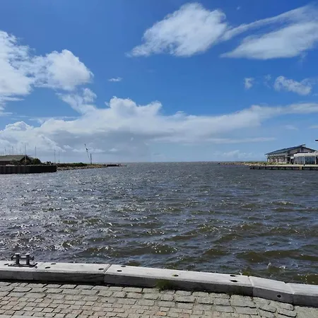 Near Town Square Dom wakacyjny