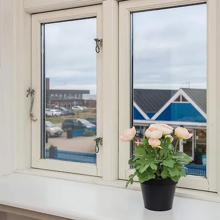 Dom wakacyjny Near Town Square *